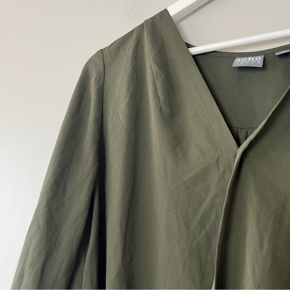 Soho New York & Company Sheer Green V-Neck Open Front Top Medium - Picture 9 of 10